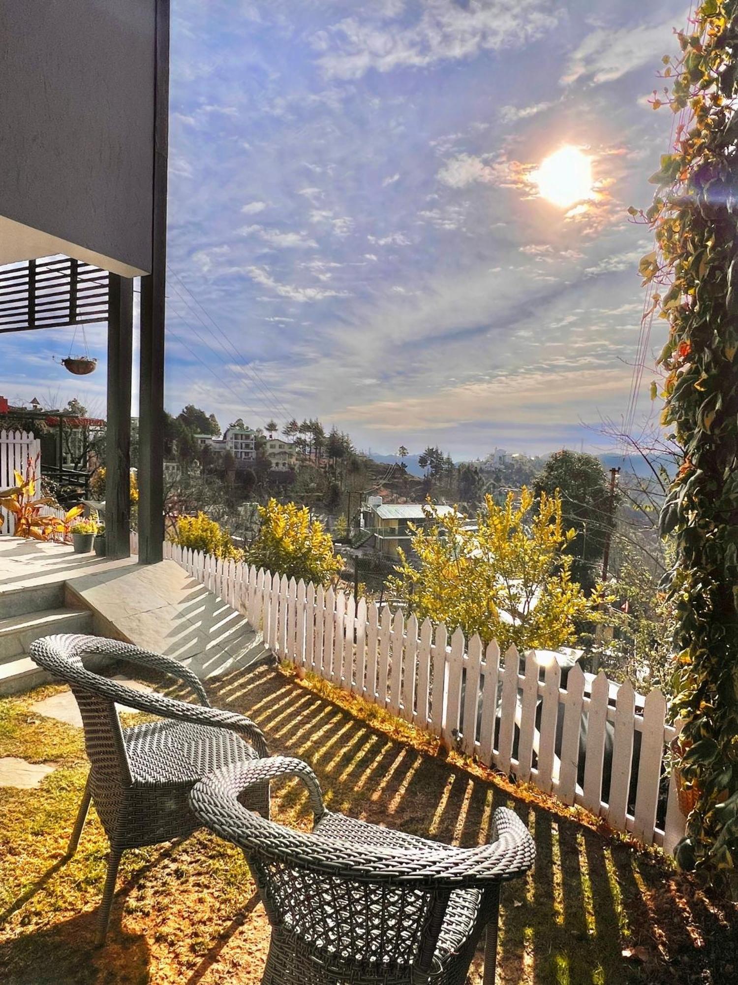 The Birdcage, Mukteshwar Hotel Ruang foto